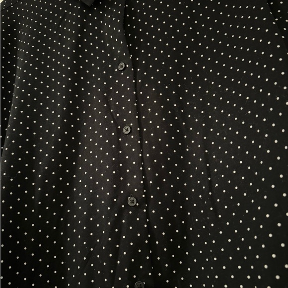 Uniqlo button don black and white polka dot skirt - Picture 5 of 5
